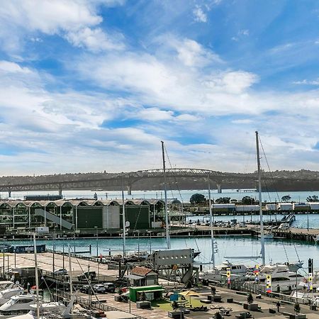 Penthouse Crown Apartment Оукланд Екстериор снимка